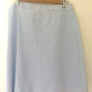 Brooks Brothers A-line seersucker skirt